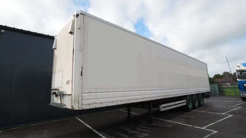 Van Hool - 3 axle closed box trailer
