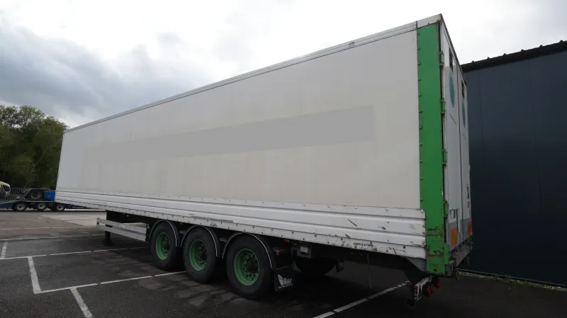 Van Hool - 3 axle closed box trailer