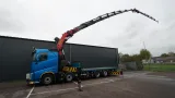 Volvo - FH 540 8x2 flatbed truck with Palfinger PK 92002 crane with PJ125E FLYJIB
