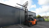 Doosan - D90S 9T FORKLIFT