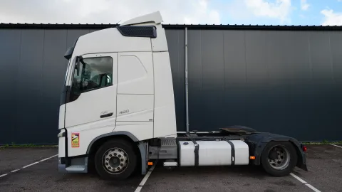 Volvo - FH 420 Mega tractor unit 