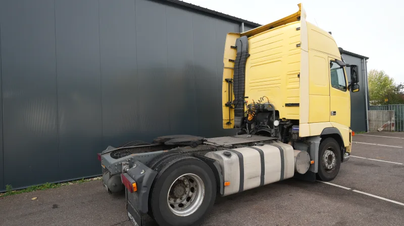Volvo - FH 12/420 Tractor unit 373.000km Manual gearbox