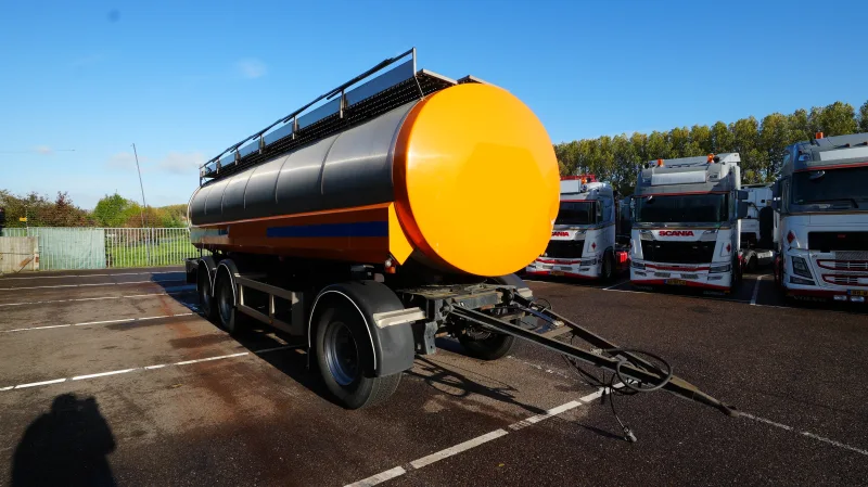 Dijkstra - 3 axle water tank trailer 20.000ltr